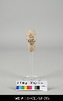 藏品(布袋戲製作-雕刻步驟(六)裱紙)的圖片